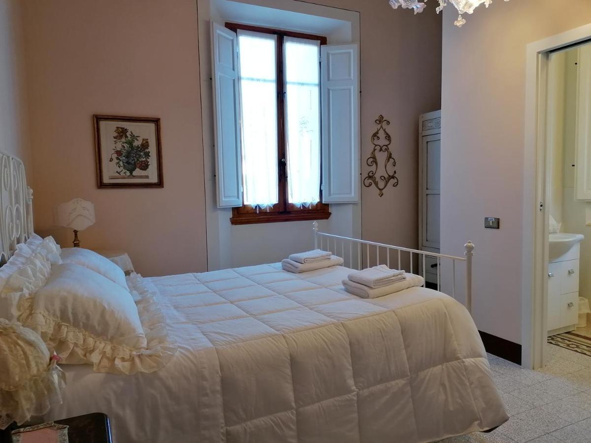 Cosetta Guest House เชร์ตาลโด ภายนอก รูปภาพ