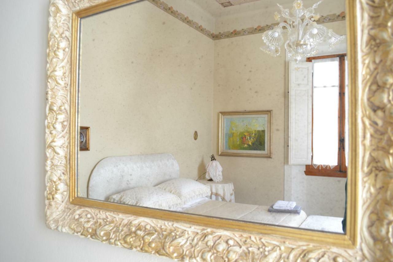 Cosetta Guest House เชร์ตาลโด ภายนอก รูปภาพ